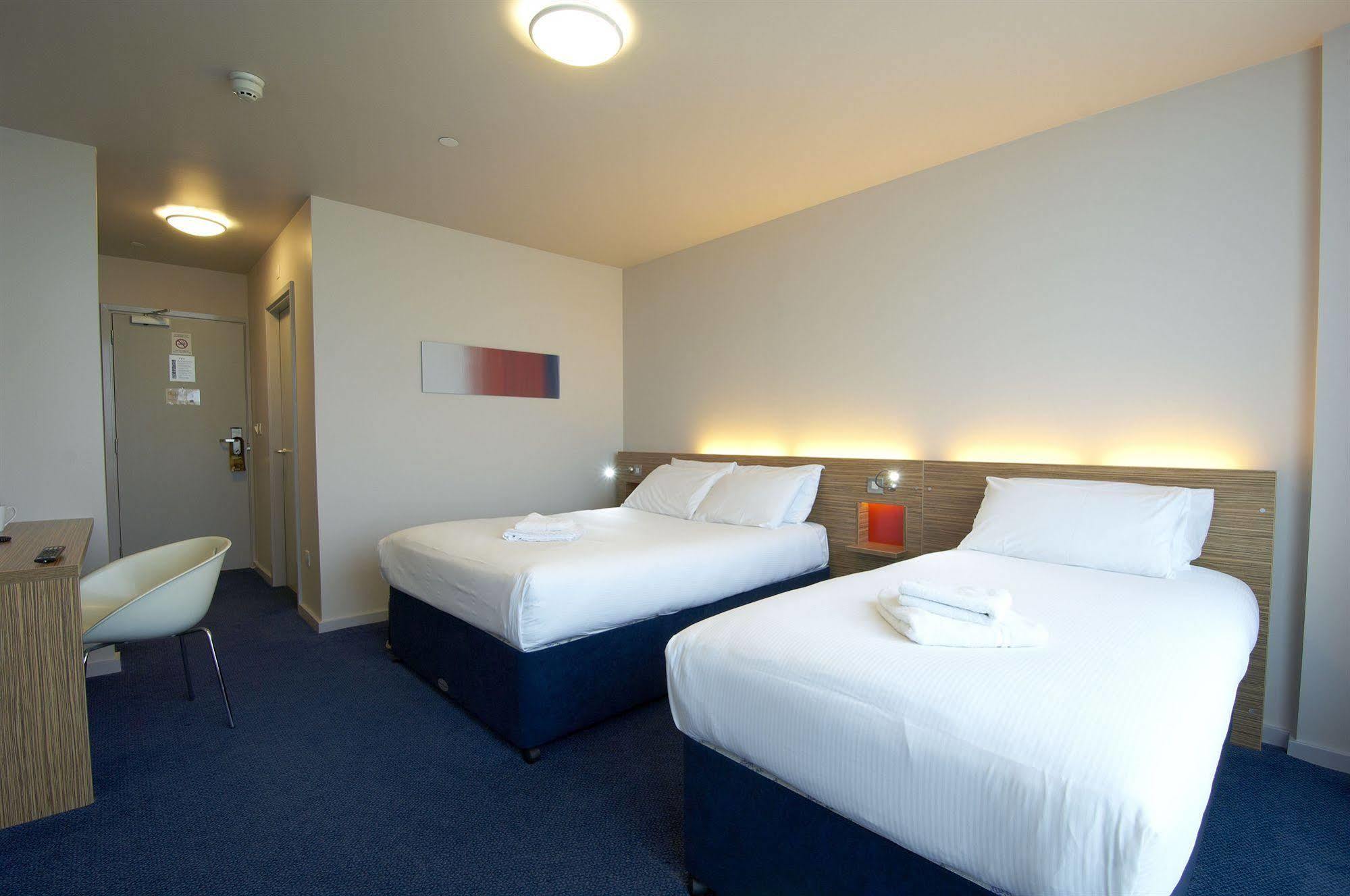 Travelodge Limerick Castletroy Zewnętrze zdjęcie